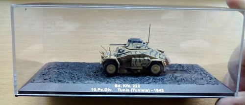 Diecast tank military - /,