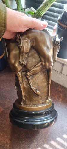 Fabulous bronze equine vase - vase, by