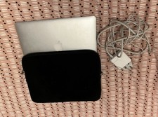 Apple MacBook Air 13-inch