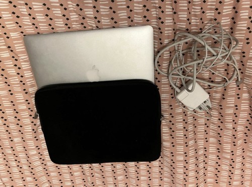 Apple macbook air inch - apple, 13-inch