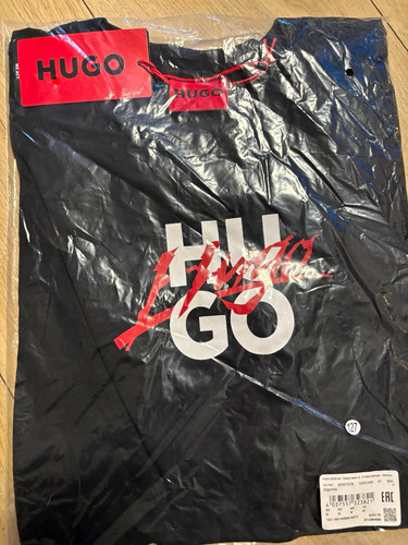 Hugo black logo - logo, cotton