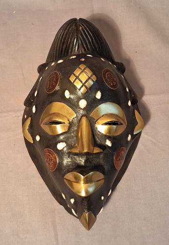Vintage hand carved african - carved,