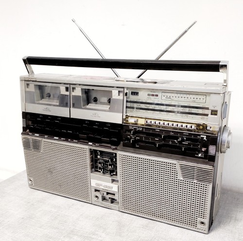 Sharp 555e vintage - sharp,