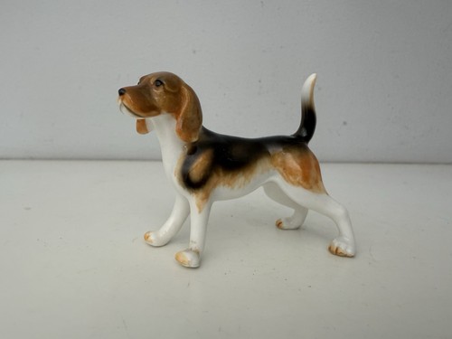 Beagle dog figure vintage - dog,