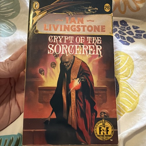 Crypt the sorcerer fighting - the,