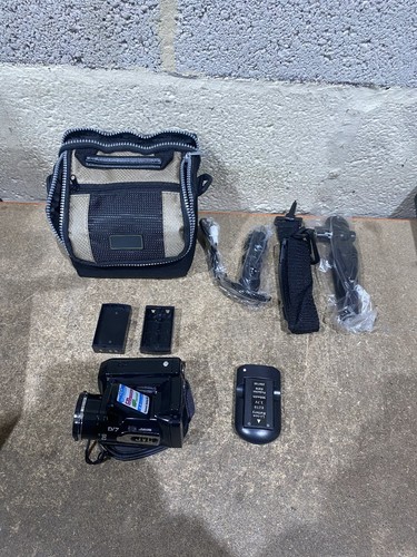 Jvc dv7 digital video camera - jvc,