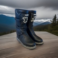 HEBO Trials Boots -