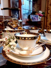 Lovely Vintage/Antique Tea Set