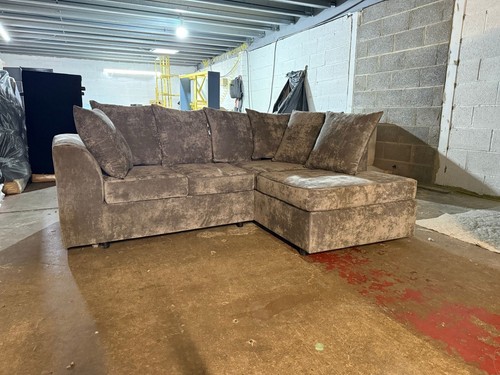 Dylan corner sofa with - , good