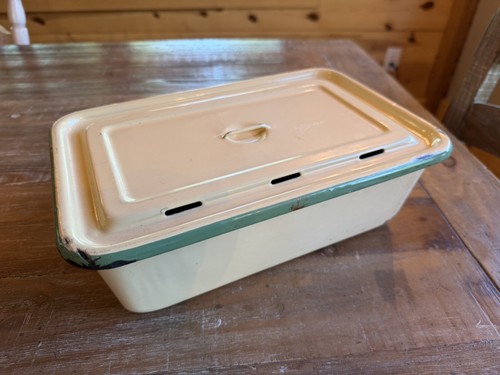 Vintage antique bread box - antique,