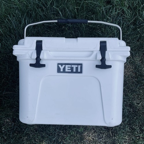Yeti roadie hard cooler - roadie,