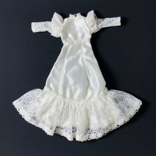 Faerie Glen 1970s white nylon