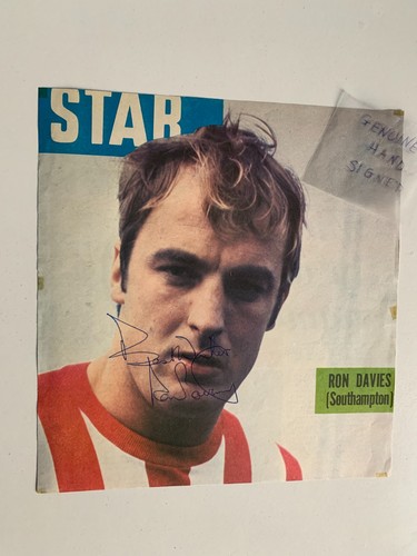 Southampton legend wales ron - southampton,