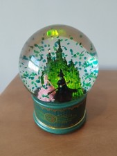 Wicked Glinda Elphaba Sold Out Luxury Large Light Up Snow Globe Brand New In Box