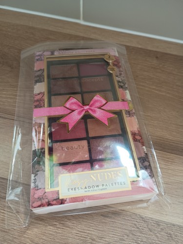 Rosy nudes eyeshadow - rosy, palette