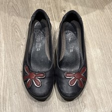 Fly Flot Women’s Navy Slip