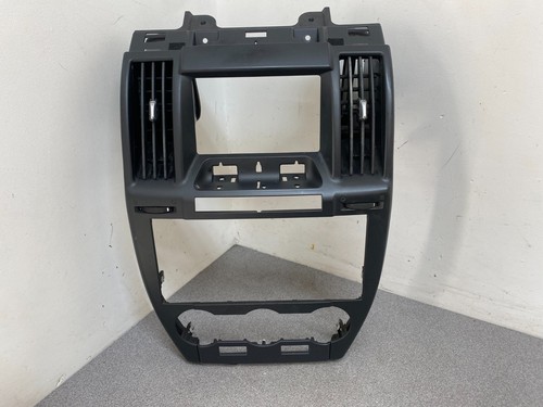 Freelander centre console - 2,