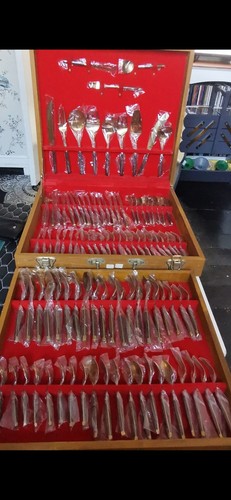 Boxed cutlery set