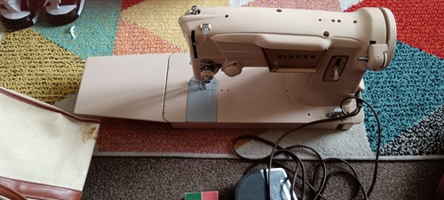 Vintage singer sewing machine - singer,