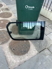 Toyota Landcruiser 100 Series Amazon. N/S Rear Quarter Glass. Breaking.