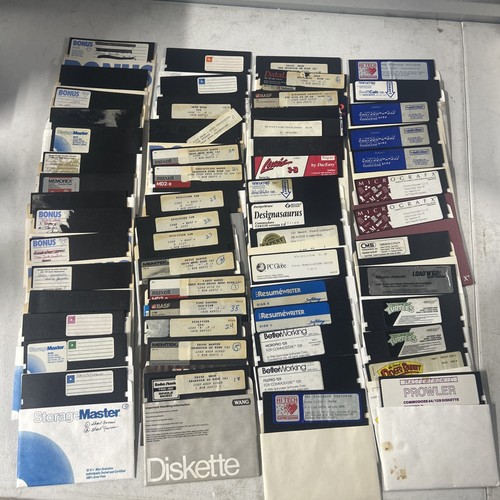 Commodore floppy disks with - 64,