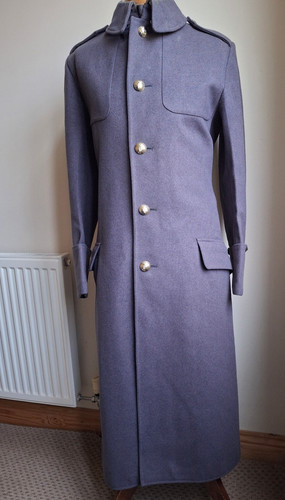 Genuine irish guards great - genuine,