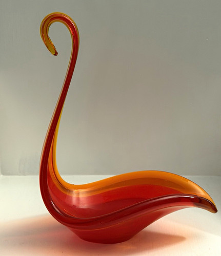 Art glass swan - art,