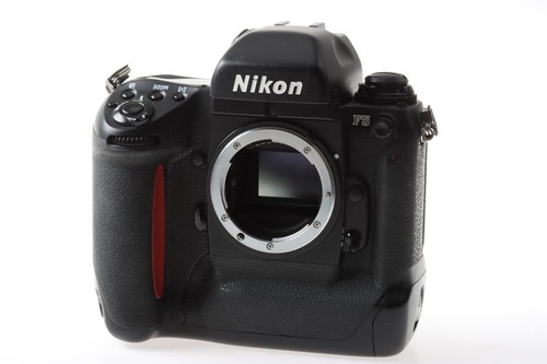 Nikon body snr 3032308 - snr:,