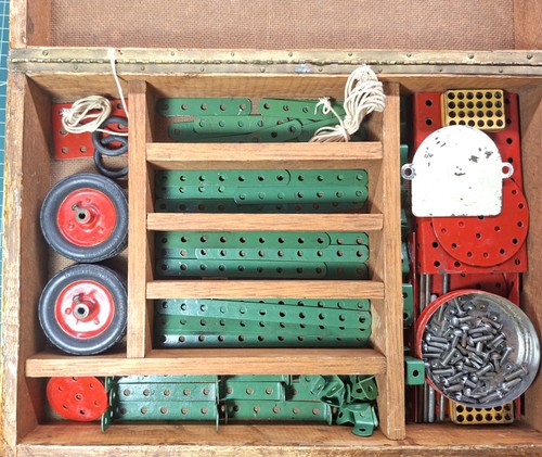 Meccano type metal building - metal,