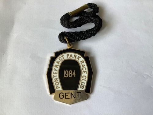 Horse racing members enamel - horse,