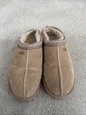 UGG Women's Slippers Size 6