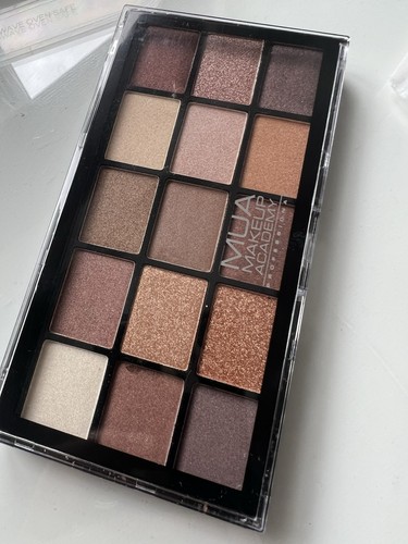 New mua makeup - makeup, pallet