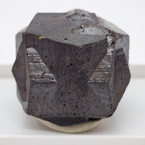 Pyrite iron cross twin - 'iron,