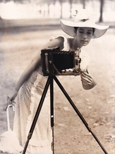 Original Press Photo Lizars