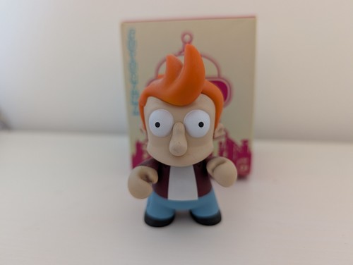 Kidrobot futurama fry vinyl - futurama,