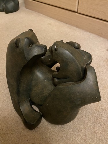 Artforum baggy bears - artforum,