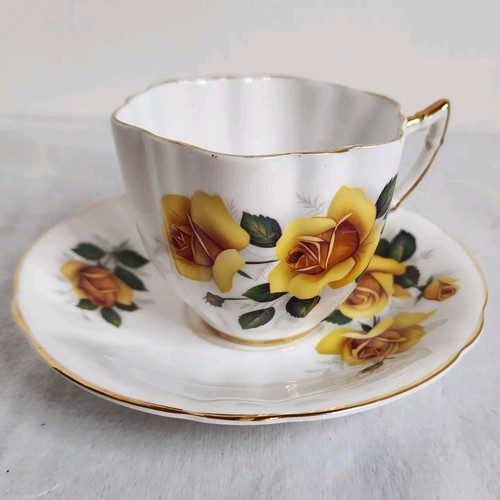 Royal windsor fine bone china - royal,