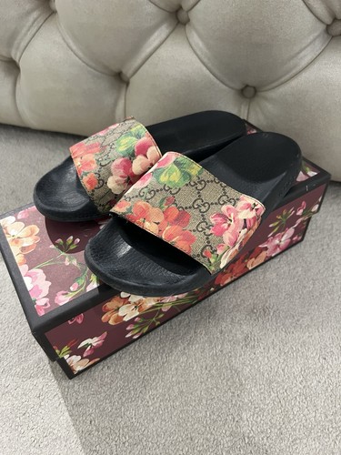 Gucci bloom floral slides - gucci,