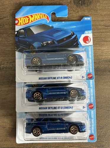 Hot wheels nissan - x, skyline