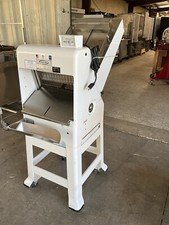 2018 Oliver Gravity Feed