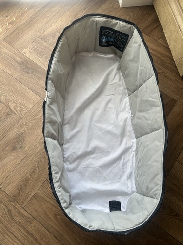 Oyster carrycot liner - 3,