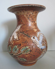 David Stewart studio pottery, small hummingbird vase, Lion's Valley California