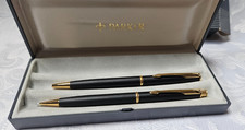 Vintage Parker Insignia Matte Black Ball point Pen & Pencil Set.