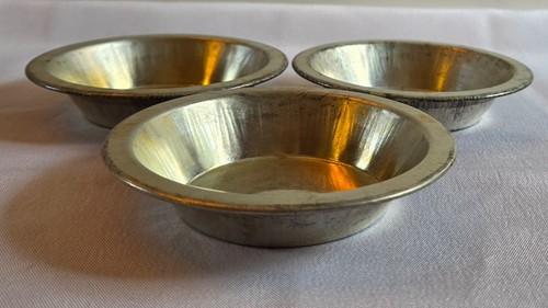 Vintage metal mini pie - mini, pans