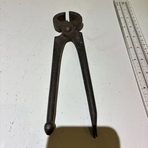 Vintage pincer pliers - vintage, nippers