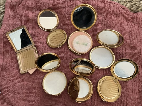 Vintage powder compacts job - powder,