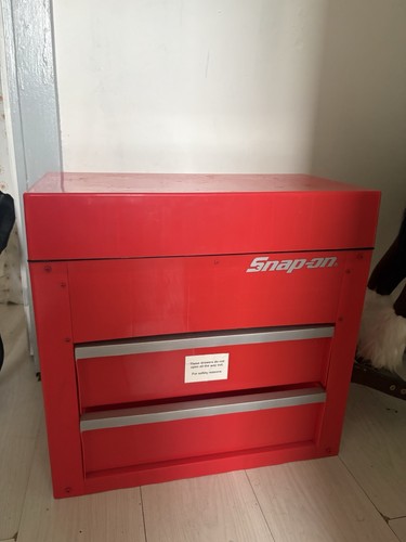 Snap tool box - on, toy