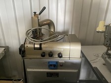 HD Standup Skiving Machine With Top Roller