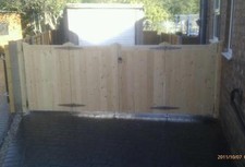 Wooden driveway entrance gates - driveway,