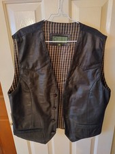 HIDEPARK MEN'S BLACK LEATHER WAISTCOAT - SIZE MED - POCKETS - FREE UK POST